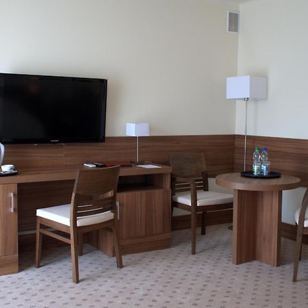 Hotel Termy Palacowe Nałęczów 외부 사진