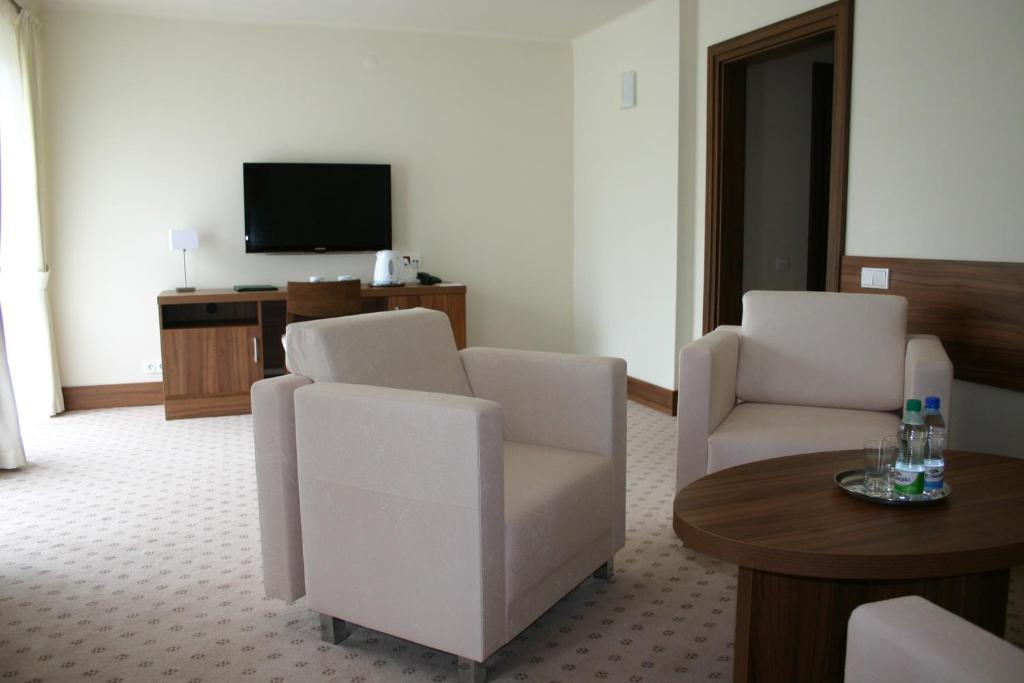 Hotel Termy Palacowe Nałęczów 객실 사진