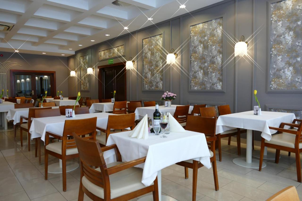 Hotel Termy Palacowe Nałęczów 외부 사진