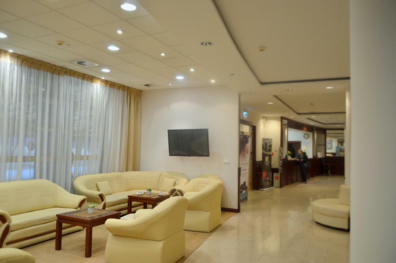Hotel Termy Palacowe Nałęczów 외부 사진